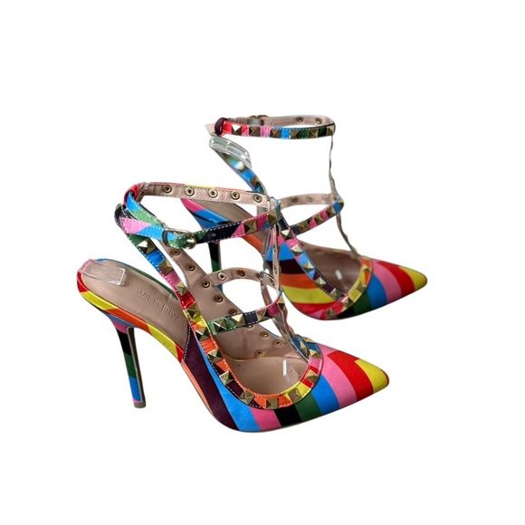 Wild Diva Striped Studded High Heel Pointed Toe Pumps Size 5.5 Rainbow Pride EUC - Picture 3 of 9